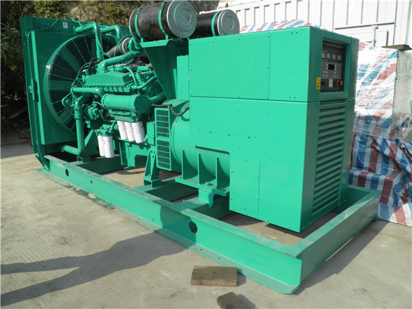 回民发电机租赁-厂家给大家介绍发电机失磁现象