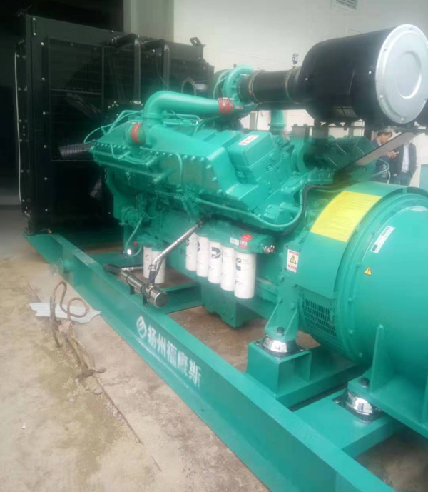 回民发电机租赁使用中无电压或电压太低怎么办？