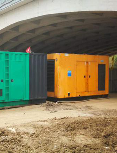 回民租赁发电机-如何在高水温下检查柴油发电机发电机运转状态