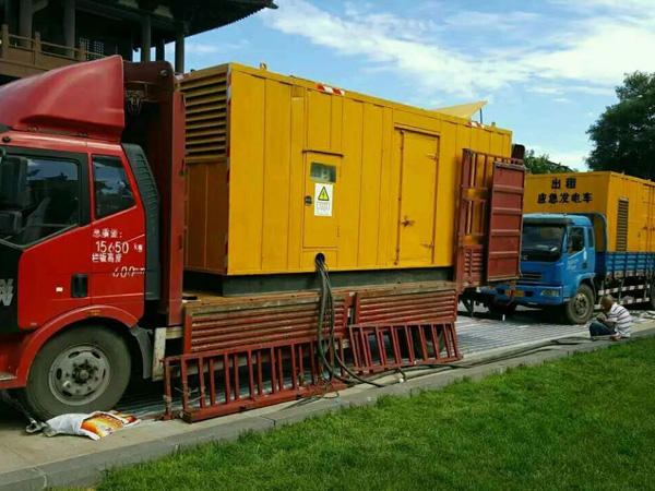 回民输出电流不稳定会对柴油发电机造成哪些损害？