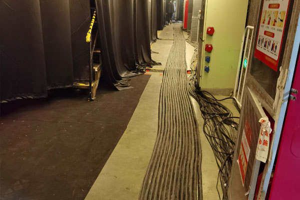 回民柴油发电机组的输出电压可以调节到哪些范围？