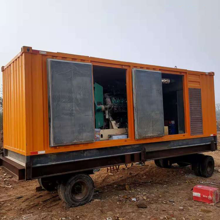 回民柴油发电机组预热过程中需要注意哪些安全事项？